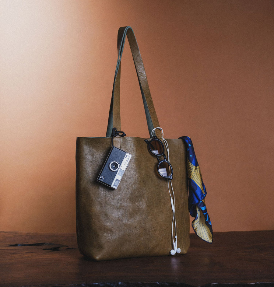 Traveler Tote - Olive