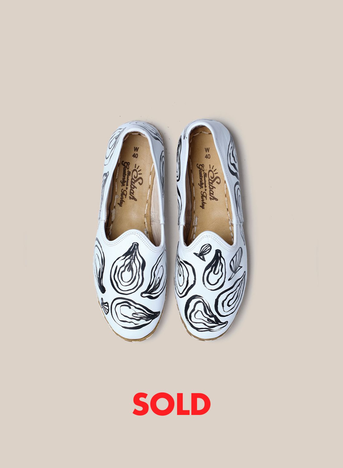 Womens 40 - White Oyster