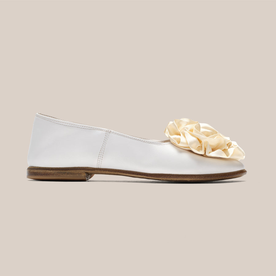 Babet - Cawley White (Womens)