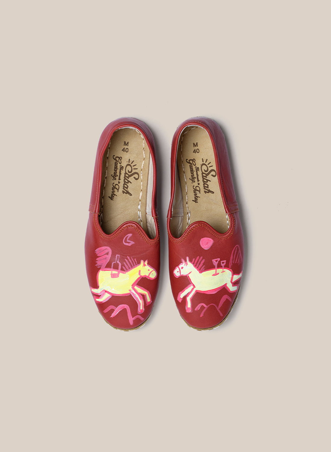 Mens 40 - Red Equine