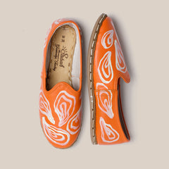 Womens 38 - Orange Oyster
