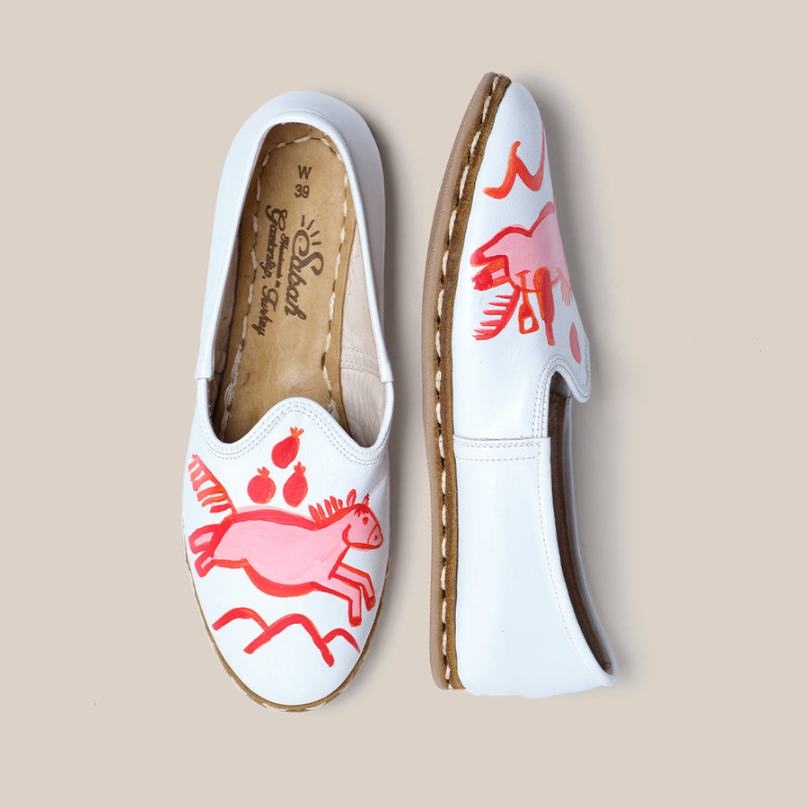 Womens 39 - White Equine