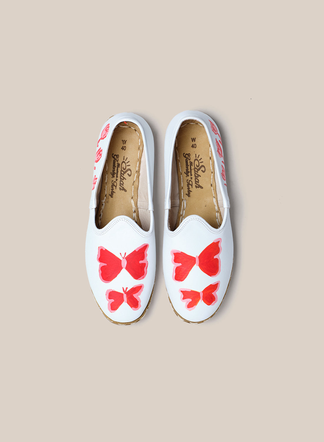 Womens 40 - White Butterfly