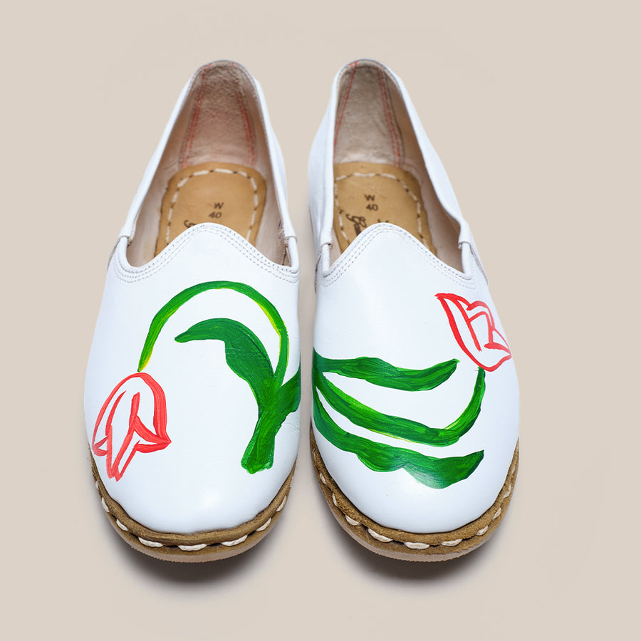 Womens 40 - White Floral