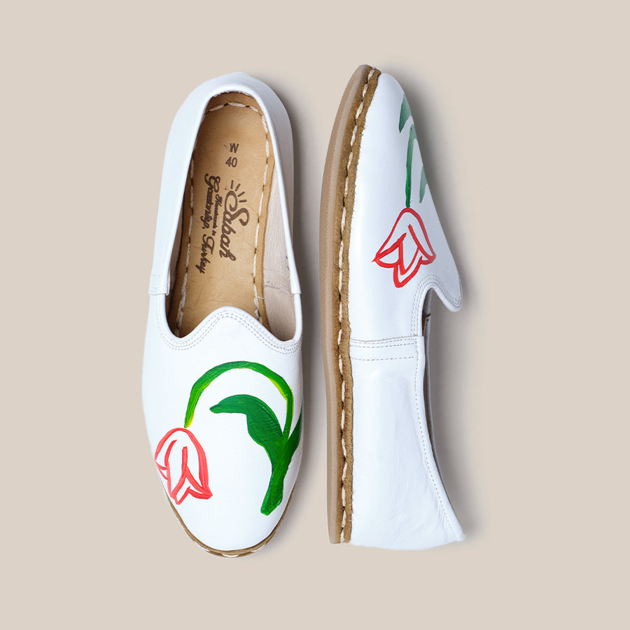 Womens 40 - White Floral