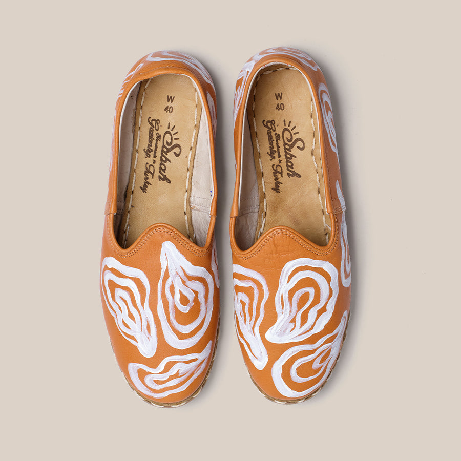 Womens 40 - Camel Oyster