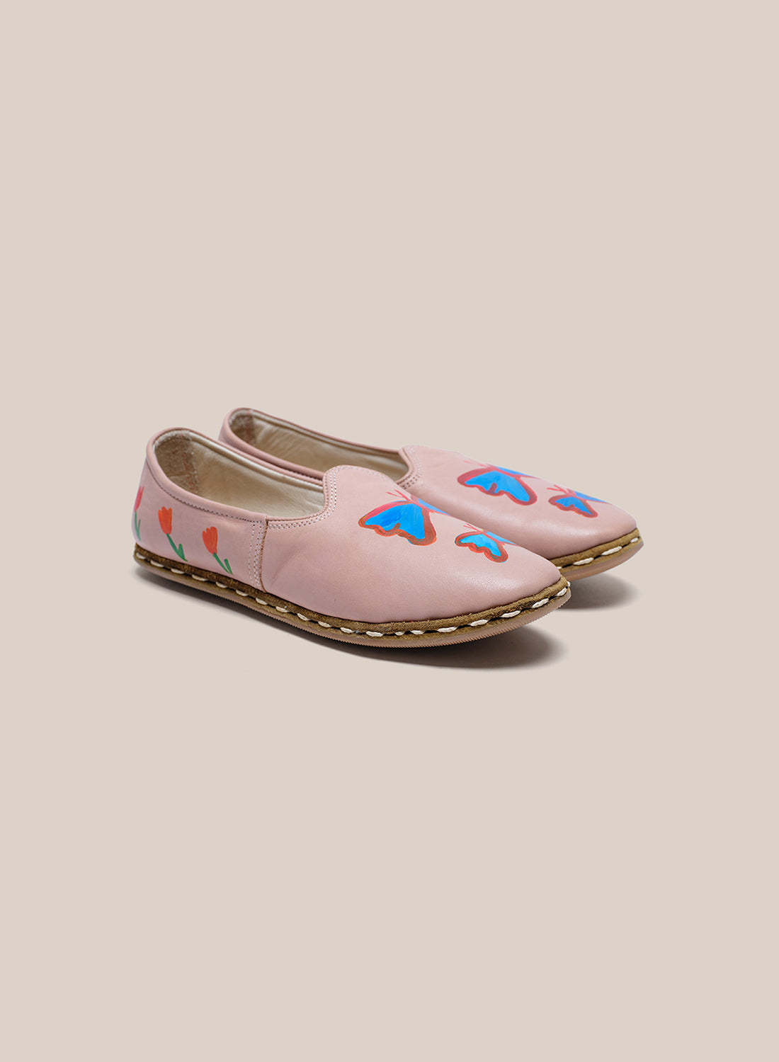 Womens 41 - Light Pink Butterfly