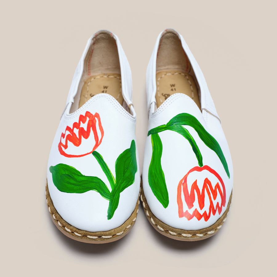 Womens 41 - White Floral