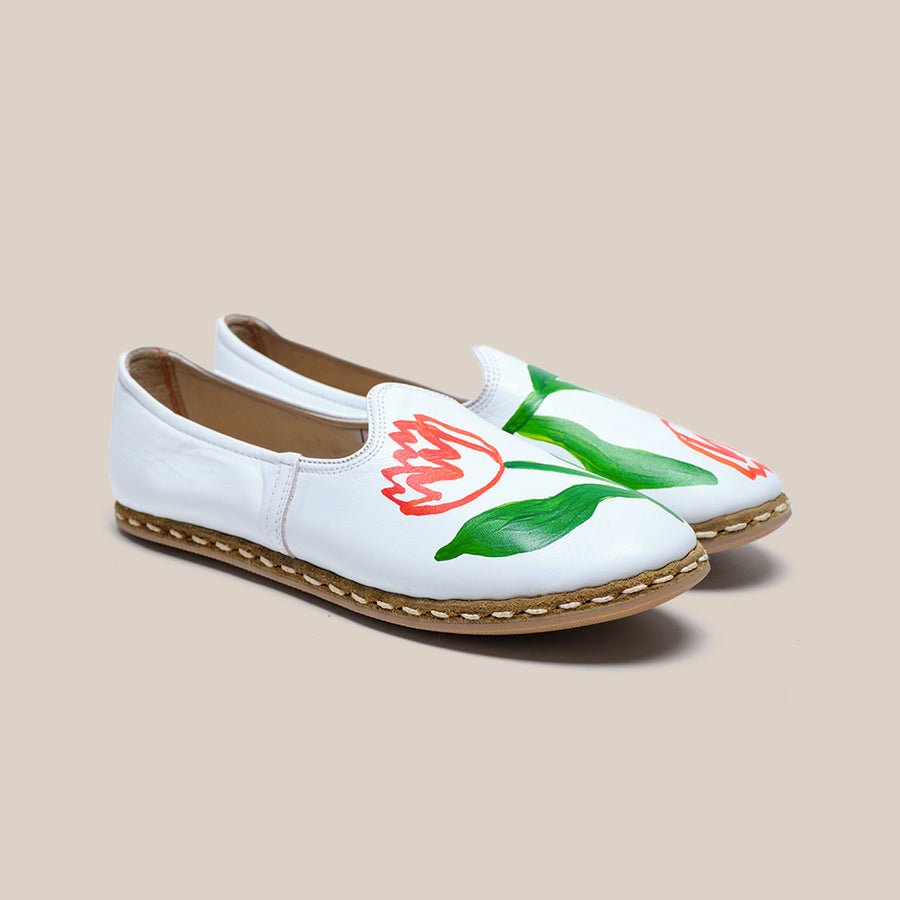 Womens 41 - White Floral