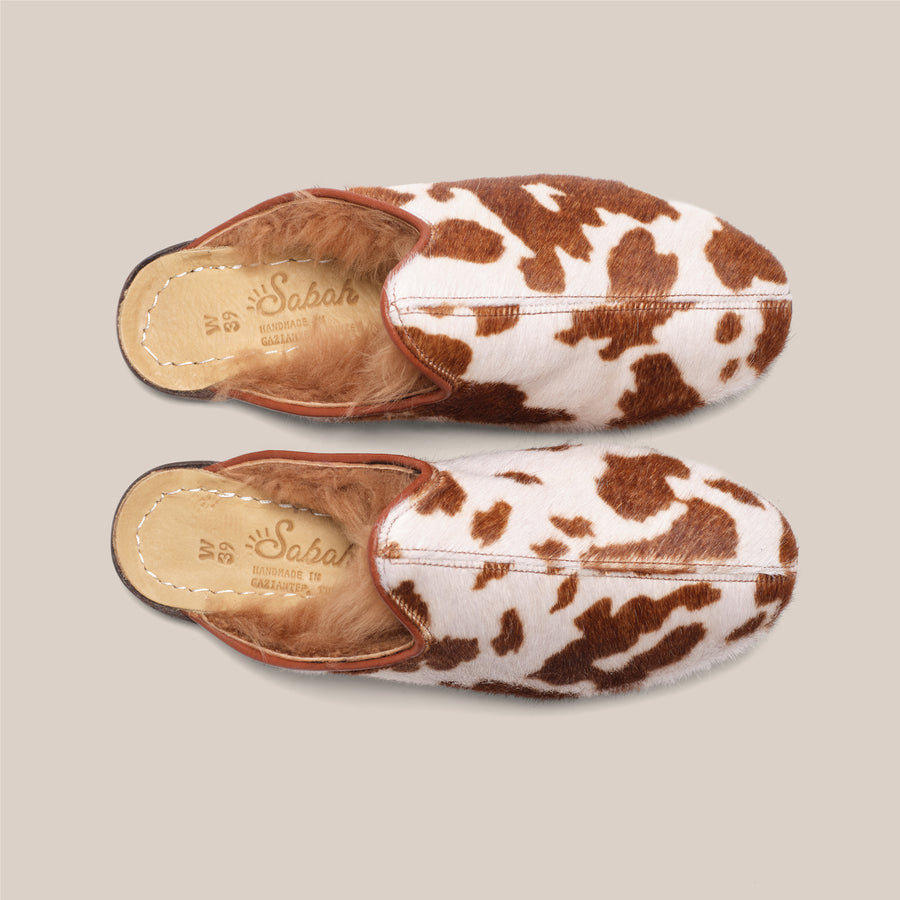 Brown Cow Shearling Baba (Womens)