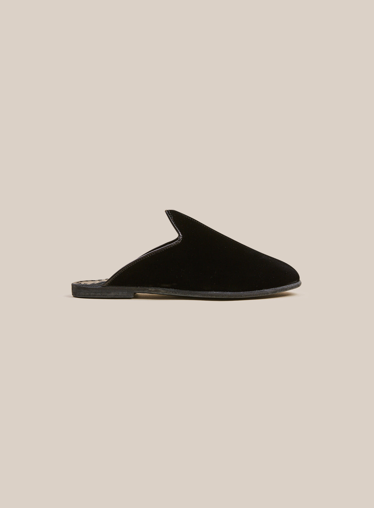 Catania Velvet Baba (Womens)