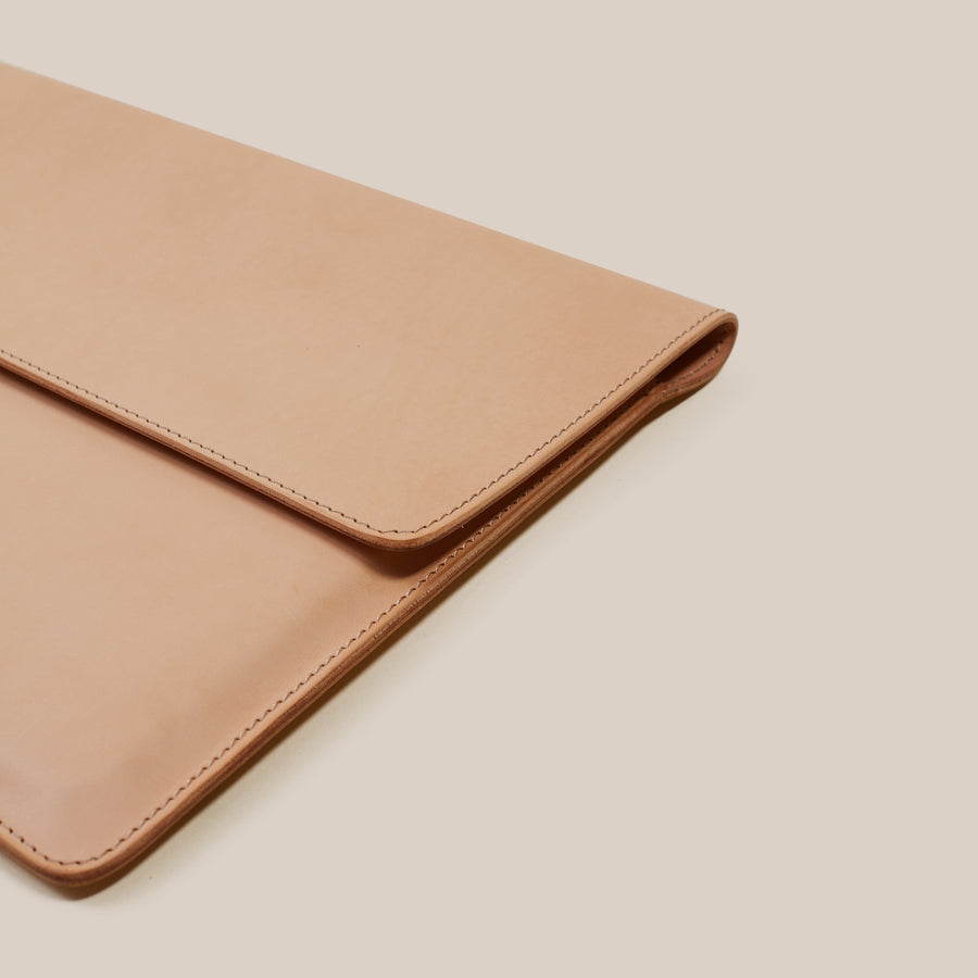 Laptop Sleeve - Natural Tan